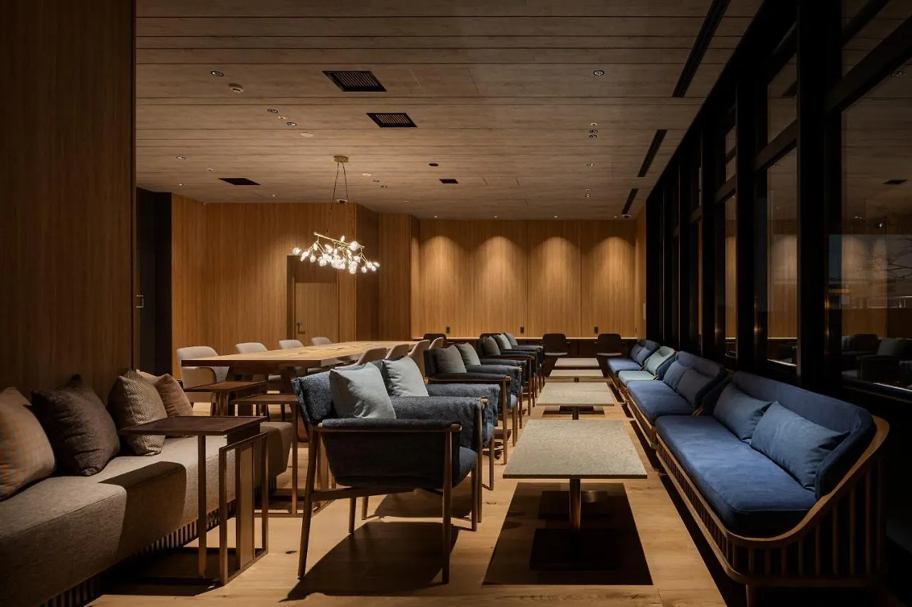 Bespoke Hotel סאפורו 3*,